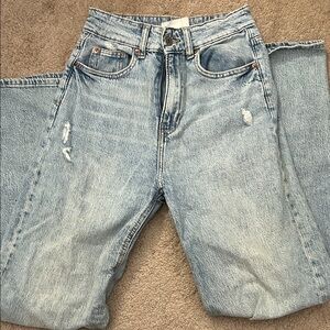 H&M Light Blue distressed jeans